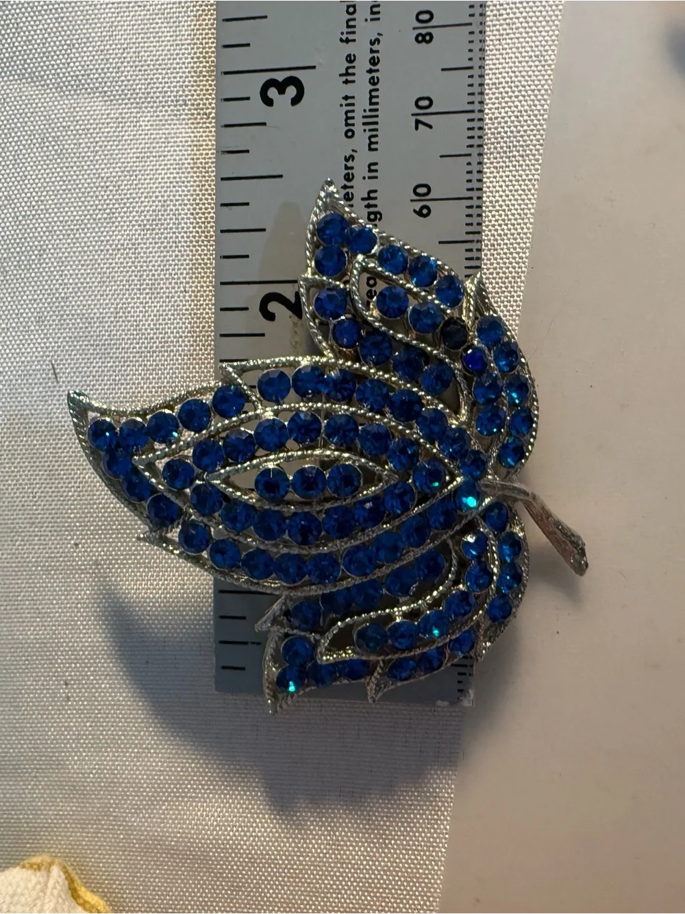 Vintage Weiss Blue rhinestone Leaf Brooch  2.5” x 3